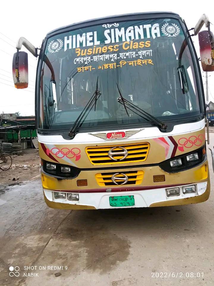 Himel Simanta Bus